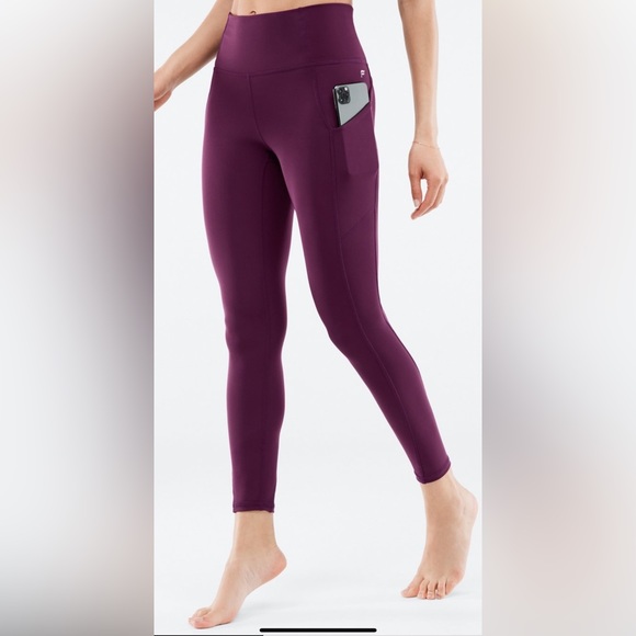 Fabletics Oasis PureLuxe High Waist 7/8 Legging - Picture 7 of 7